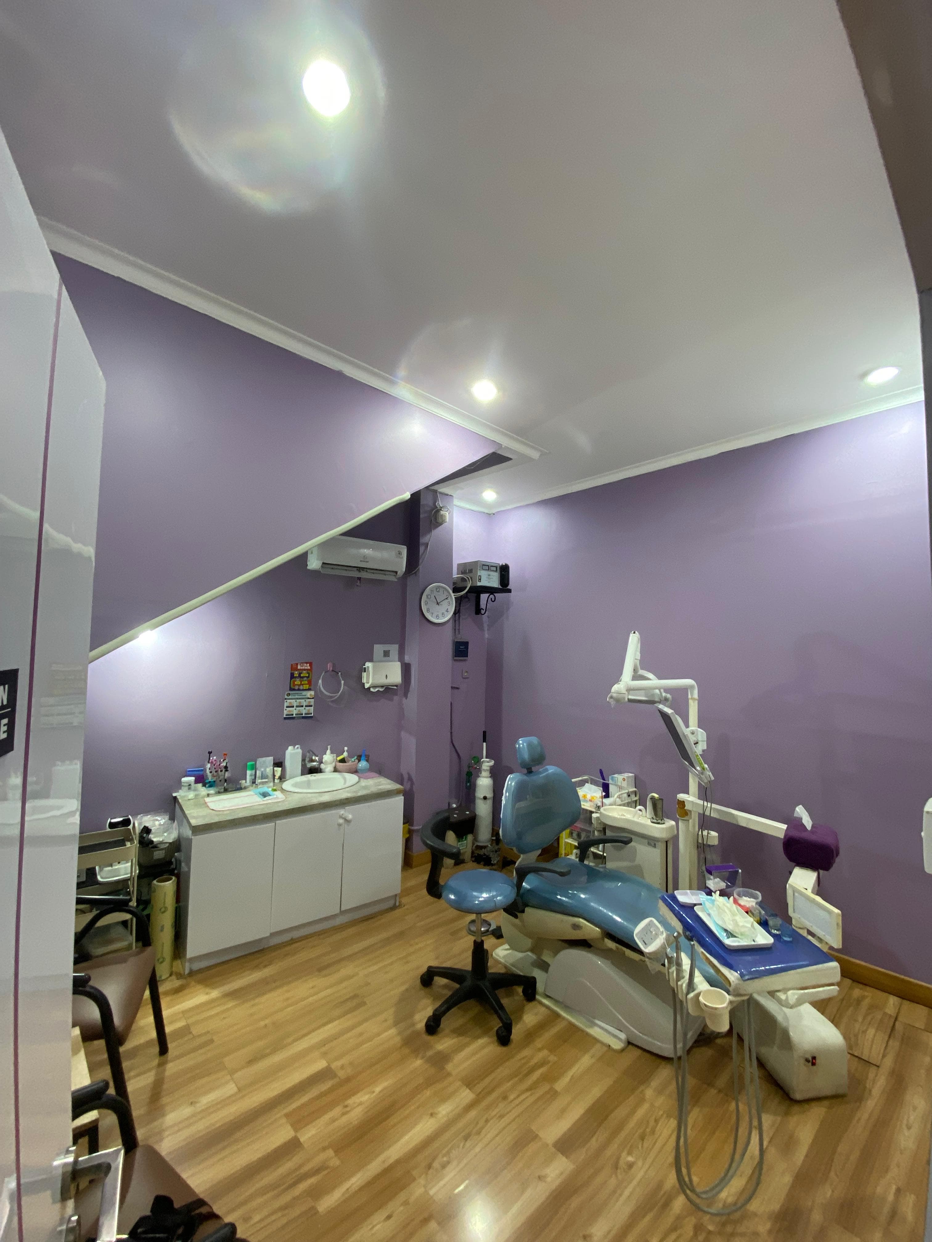 Natura Clinic Background